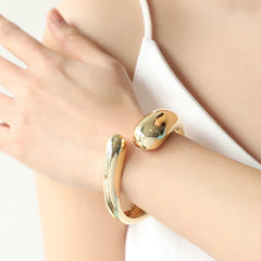 Alloy Gold Plated High Glossy Open Spring Bracelet Women Simple Bracelet